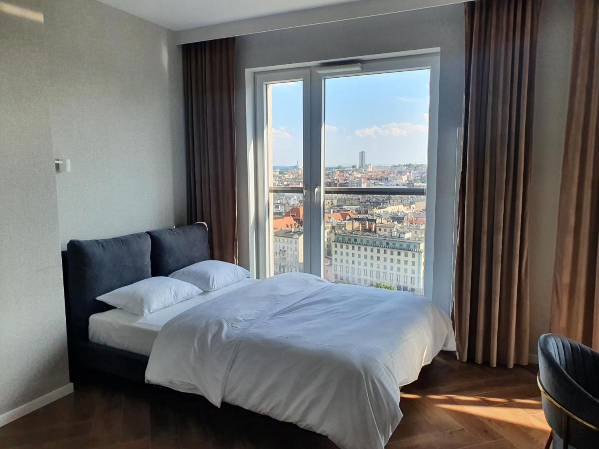 15 Pietro Sokolska 30 Towers Apartments - New - Lux - Parking - Sauna - Gym- And The Best View In Katoviçe Dış mekan fotoğraf